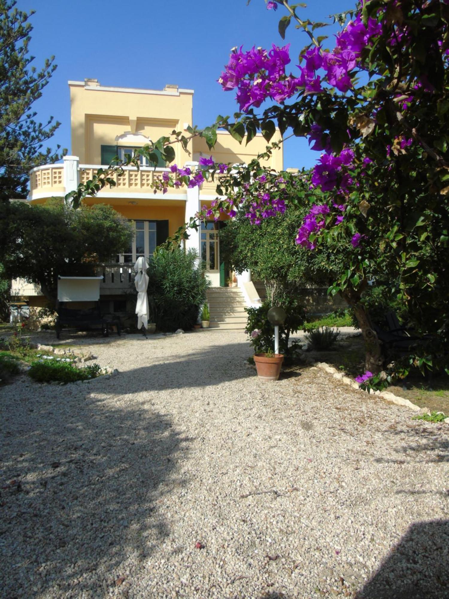 Villino Vanzetti 1930 Cagliari Exterior photo